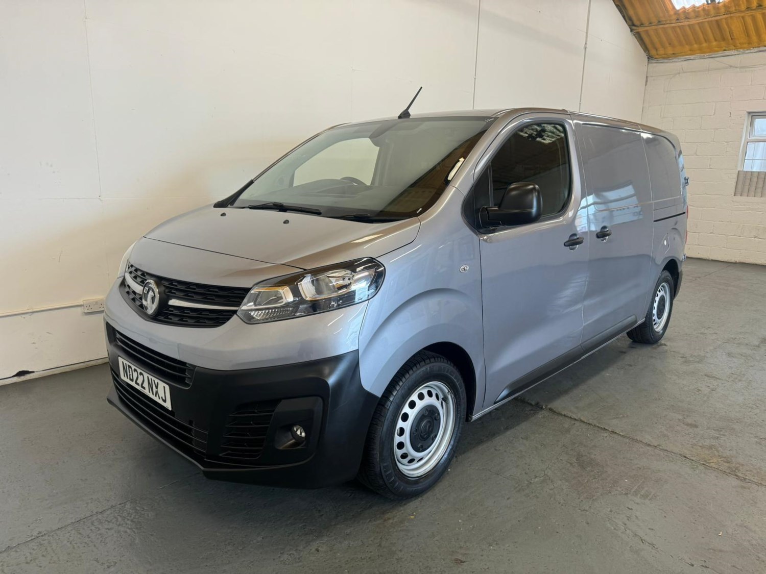 Vauxhall Vivaro Listing Image