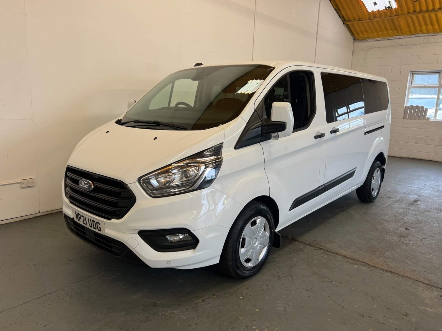 Ford Transit Custom Listing Image