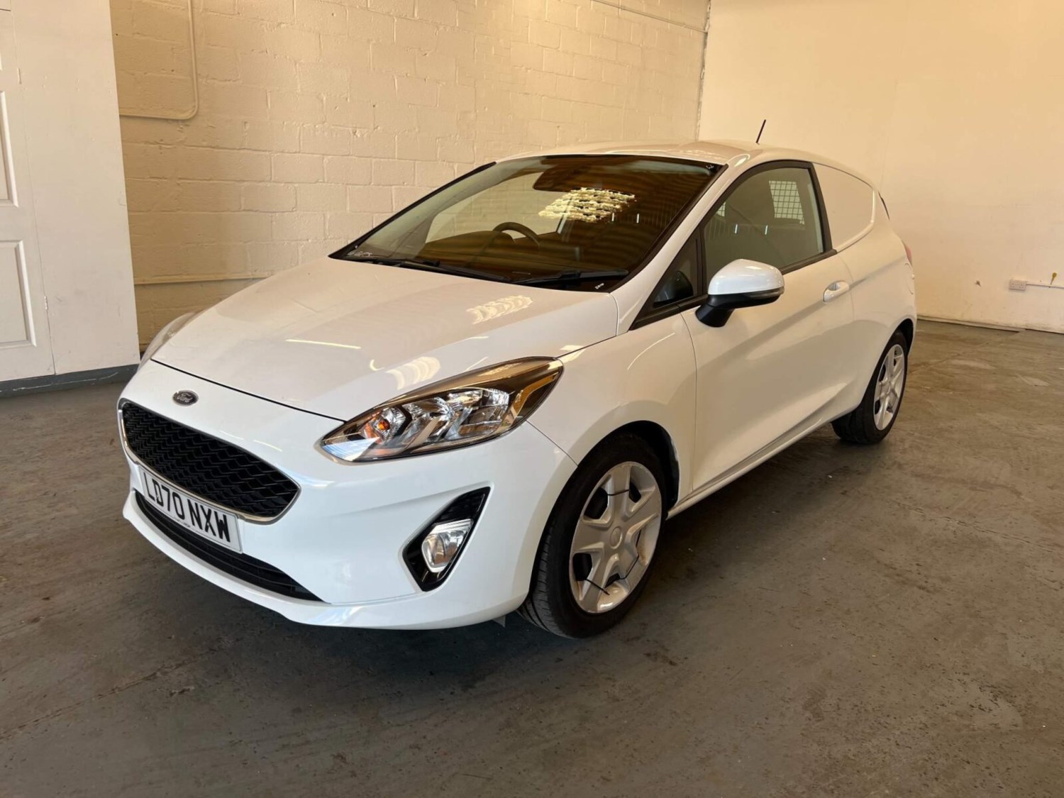 Ford Fiesta Listing Image