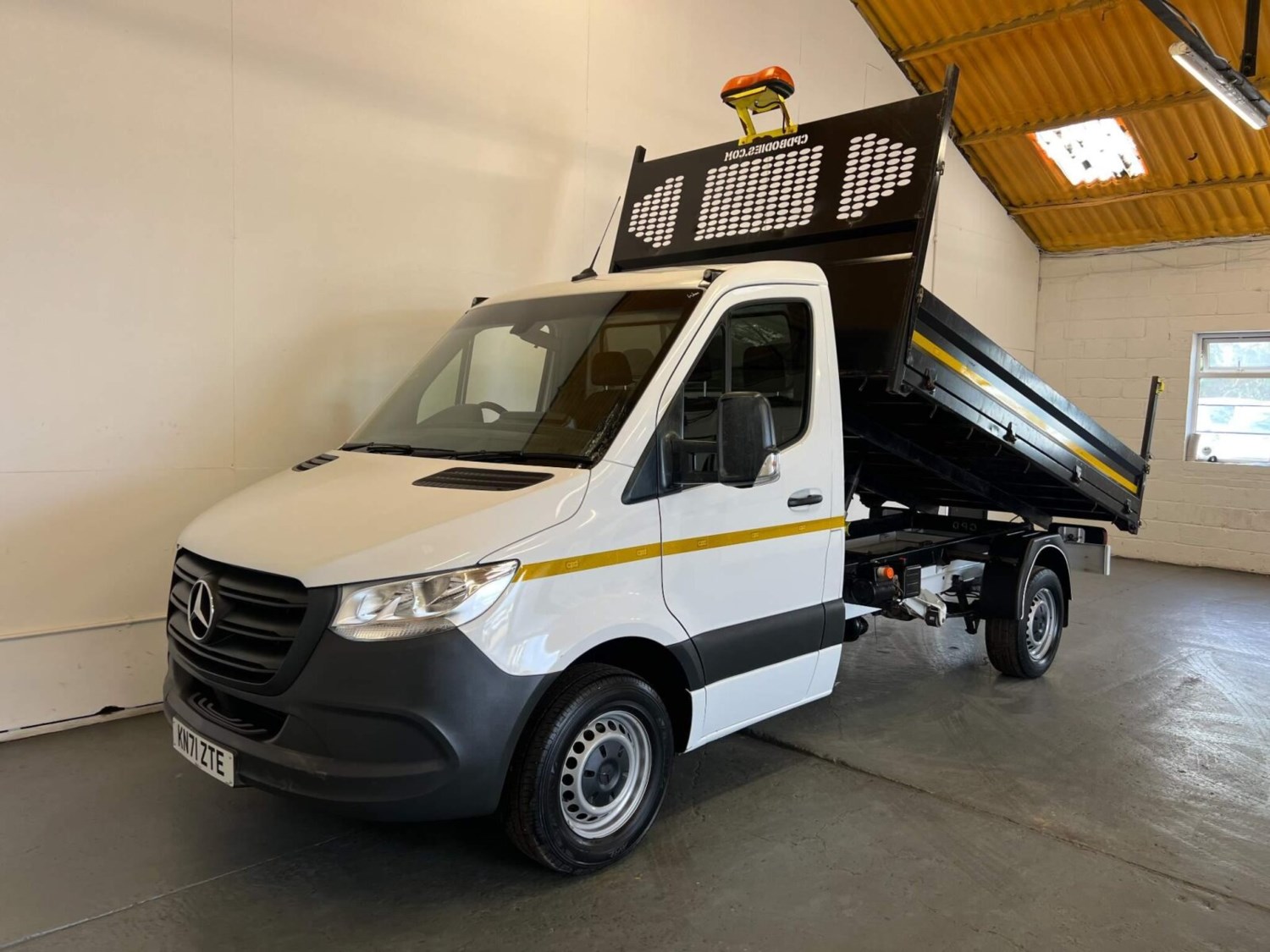 Mercedes-Benz Sprinter Listing Image