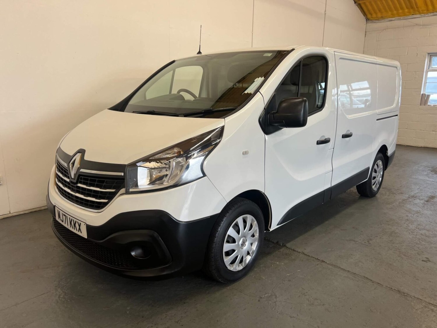 Renault Trafic Listing Image