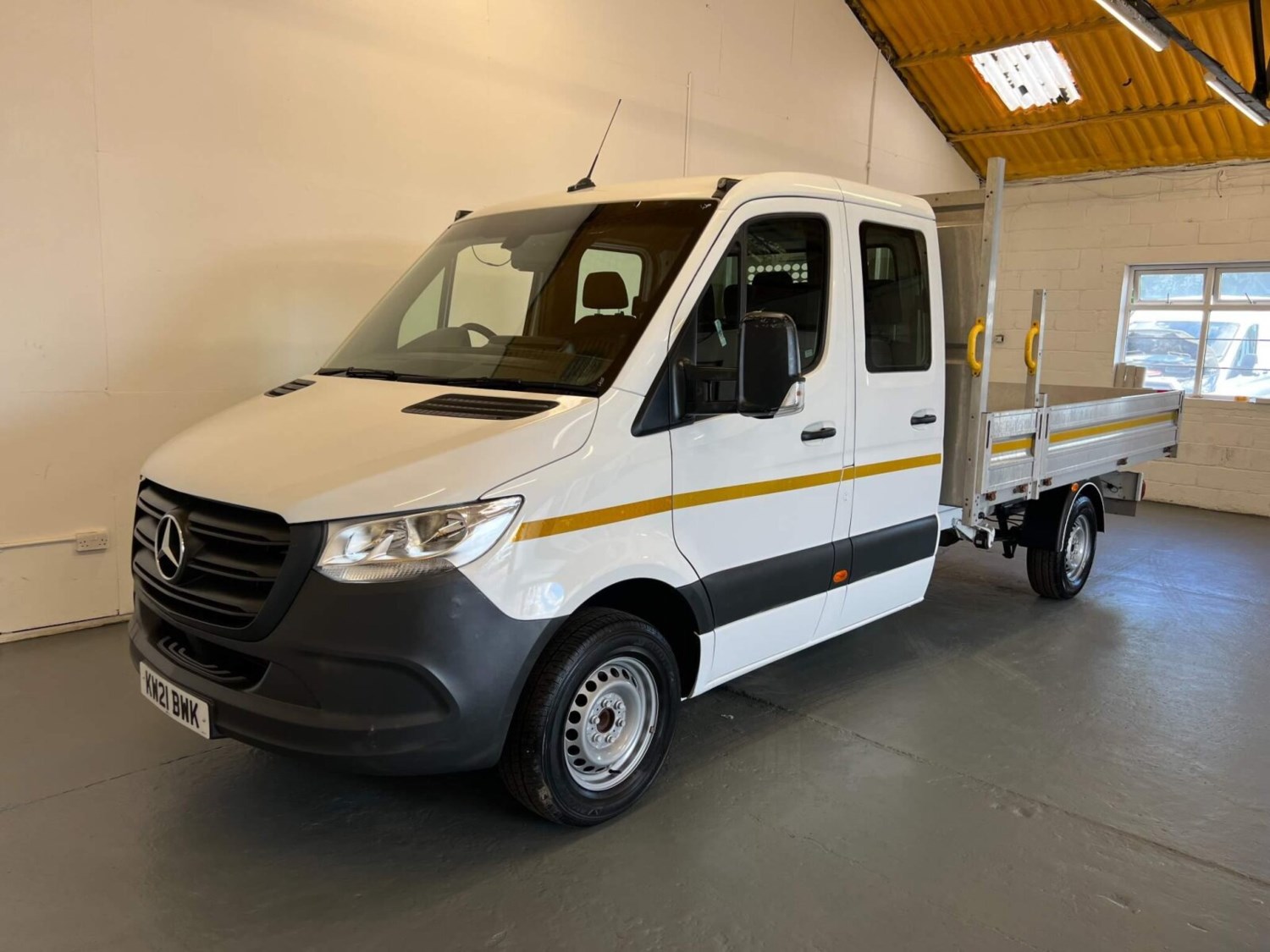 Mercedes-Benz Sprinter Listing Image