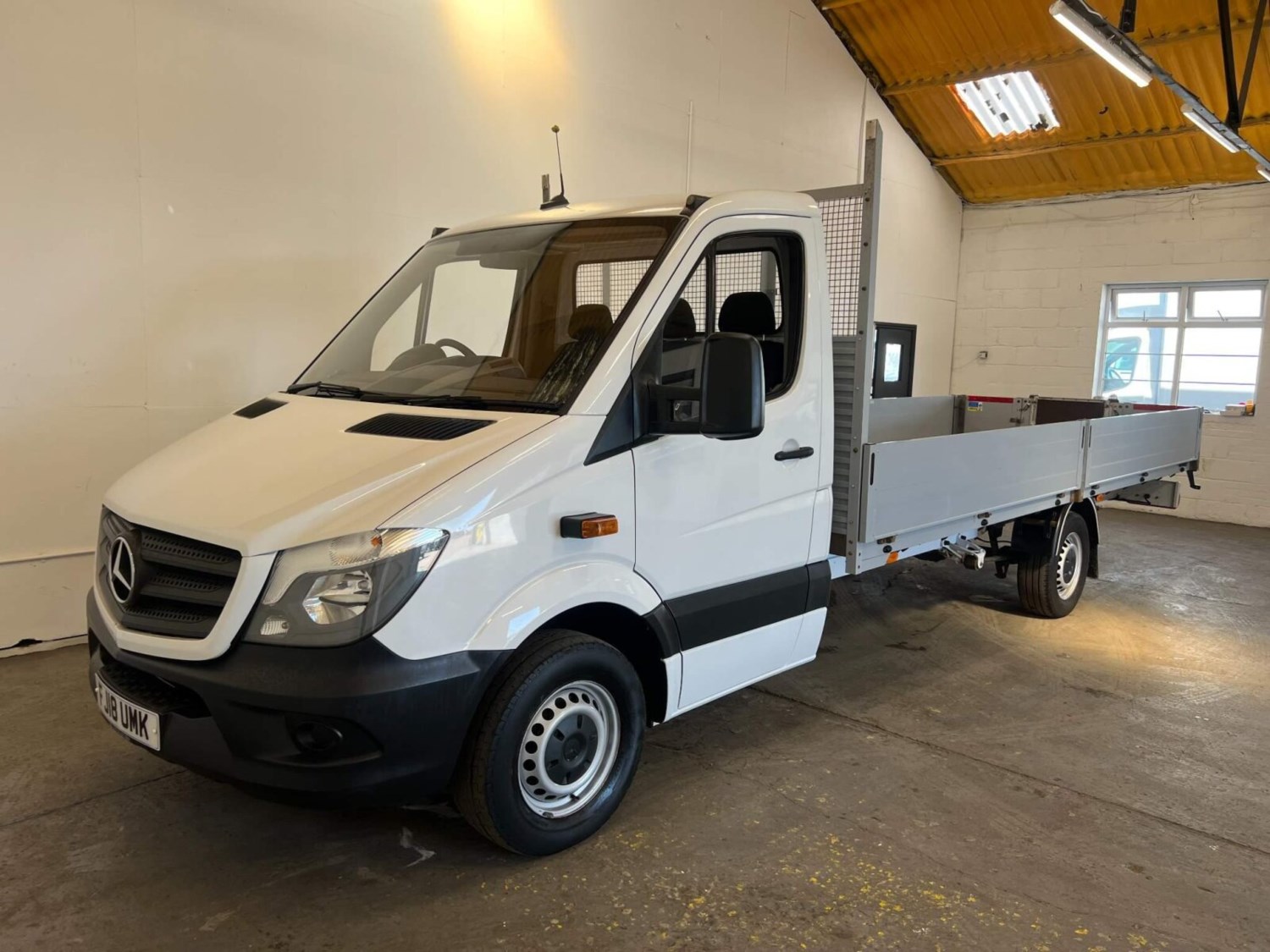 Mercedes-Benz Sprinter Listing Image