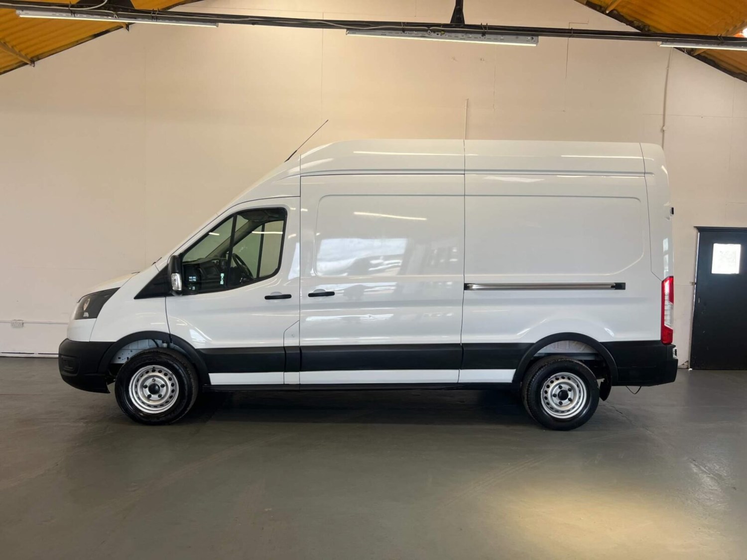 Ford Transit Listing Image