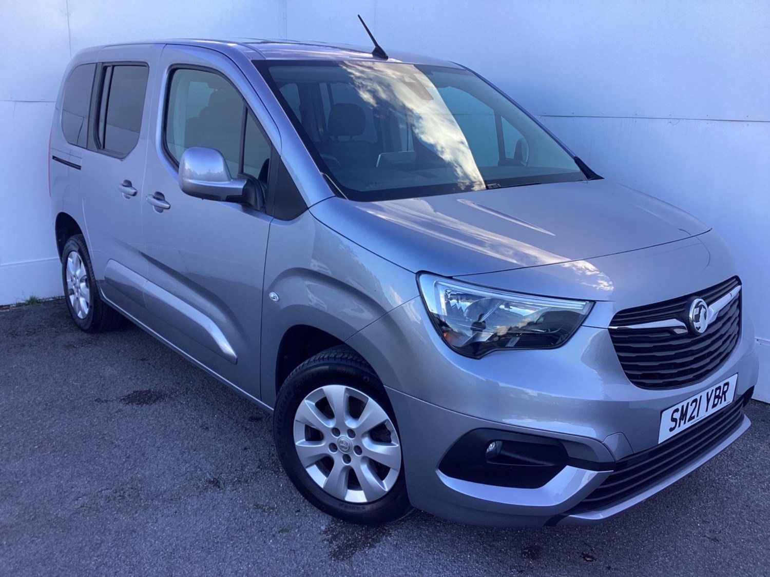 Vauxhall Combo Life Listing Image