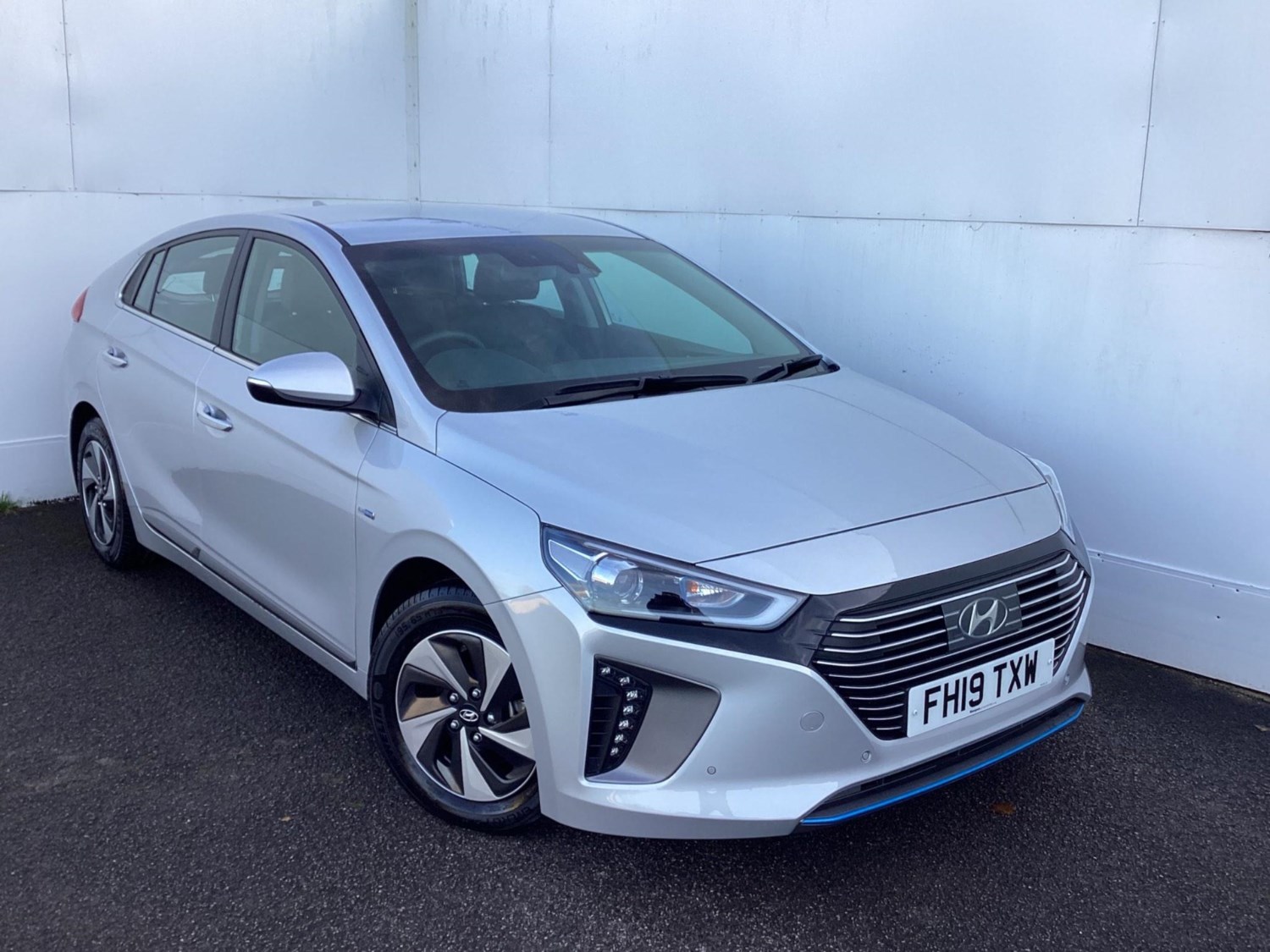 Hyundai IONIQ Listing Image