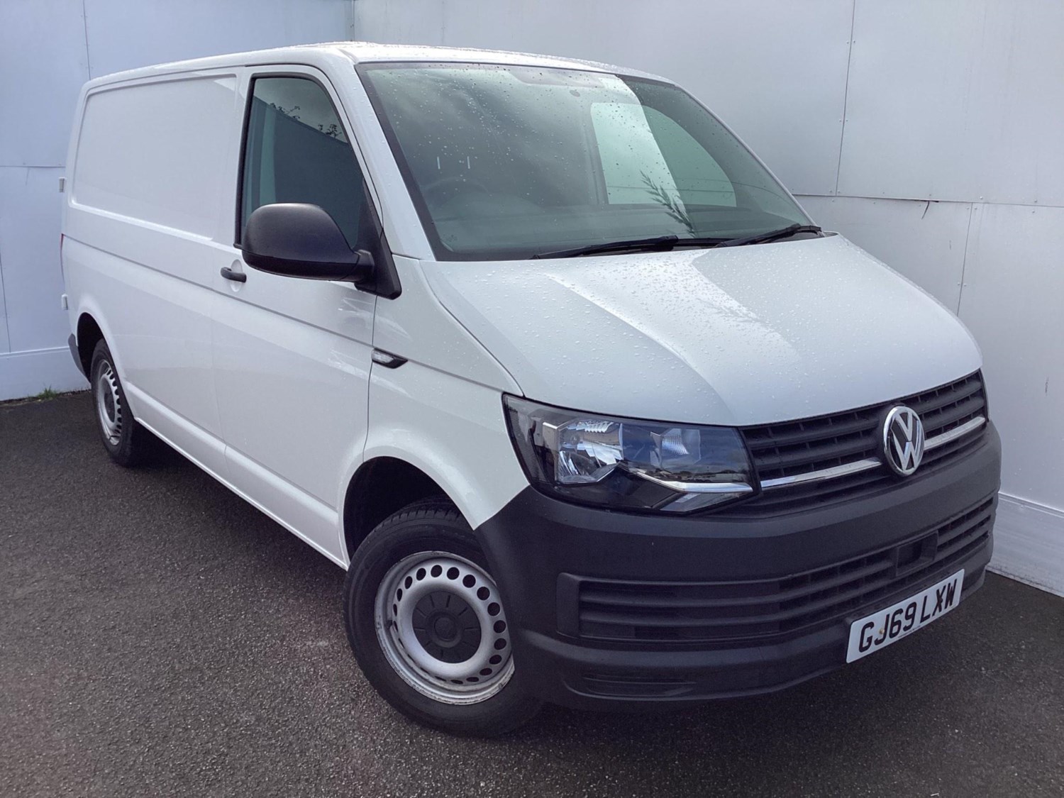 Volkswagen Transporter Listing Image