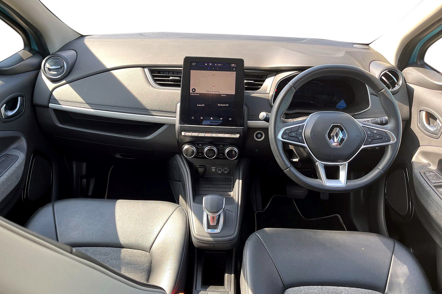 Renault Zoe Listing Image