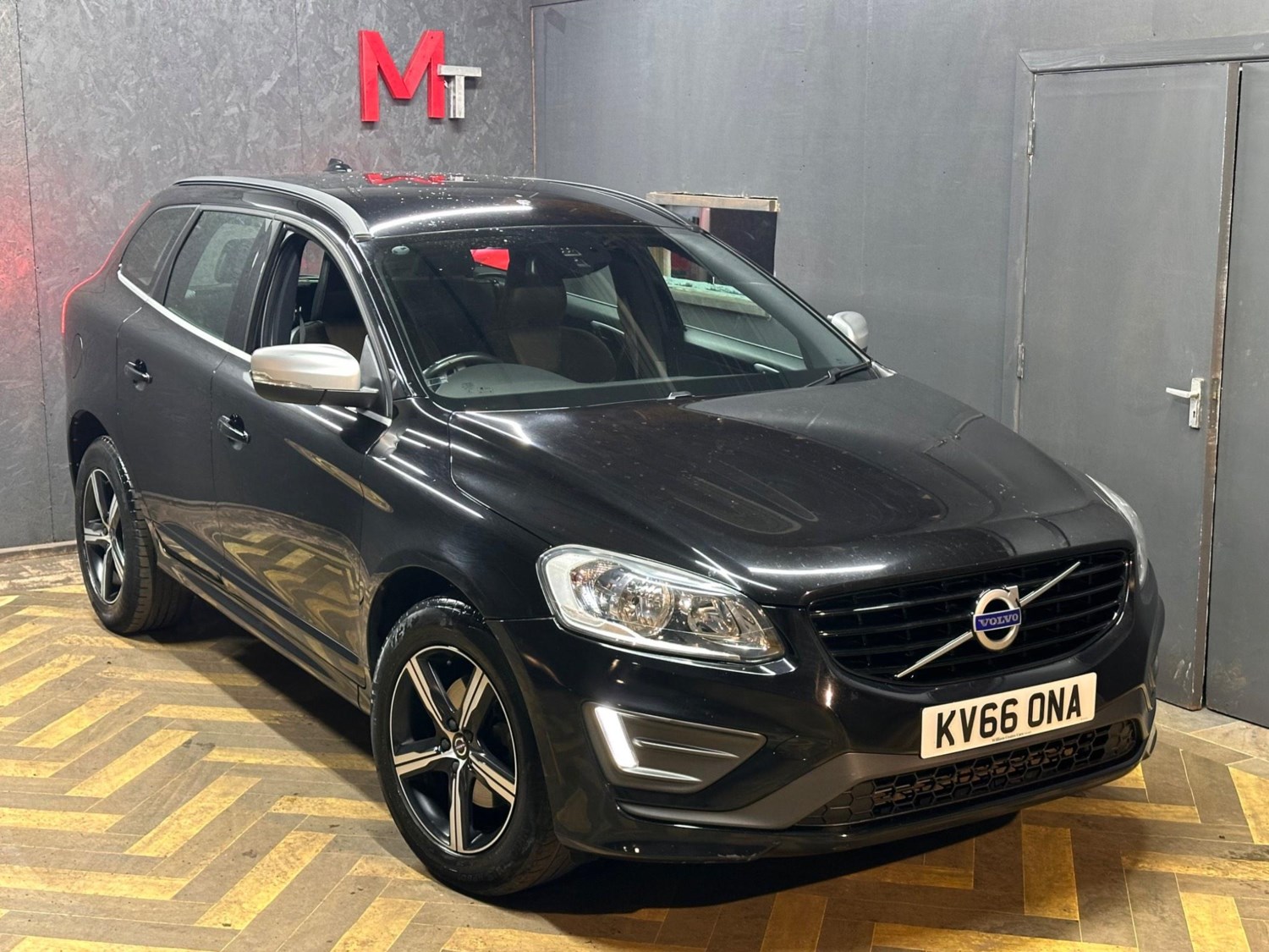 Volvo XC60 Listing Image