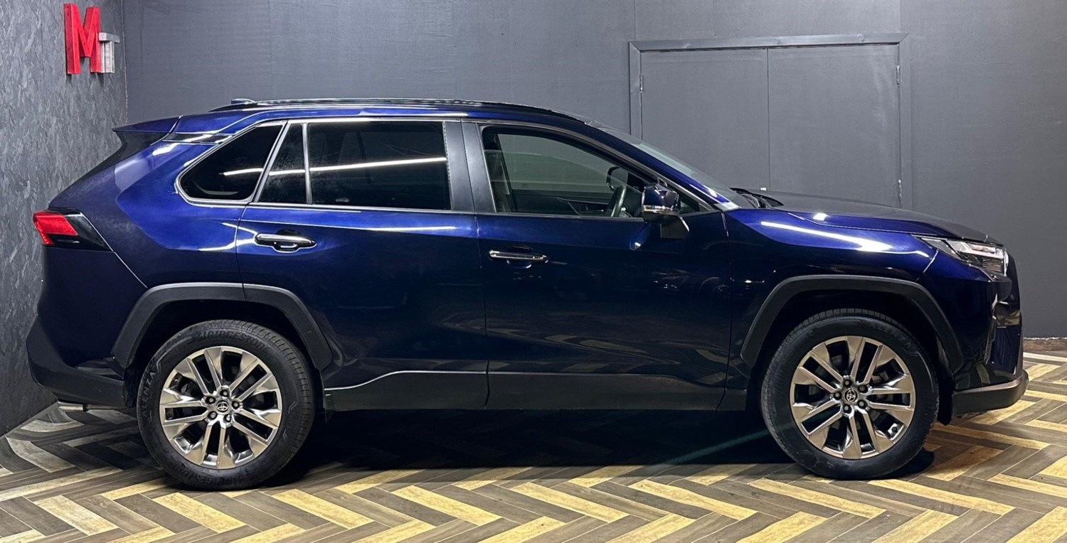 Toyota RAV4 Listing Image