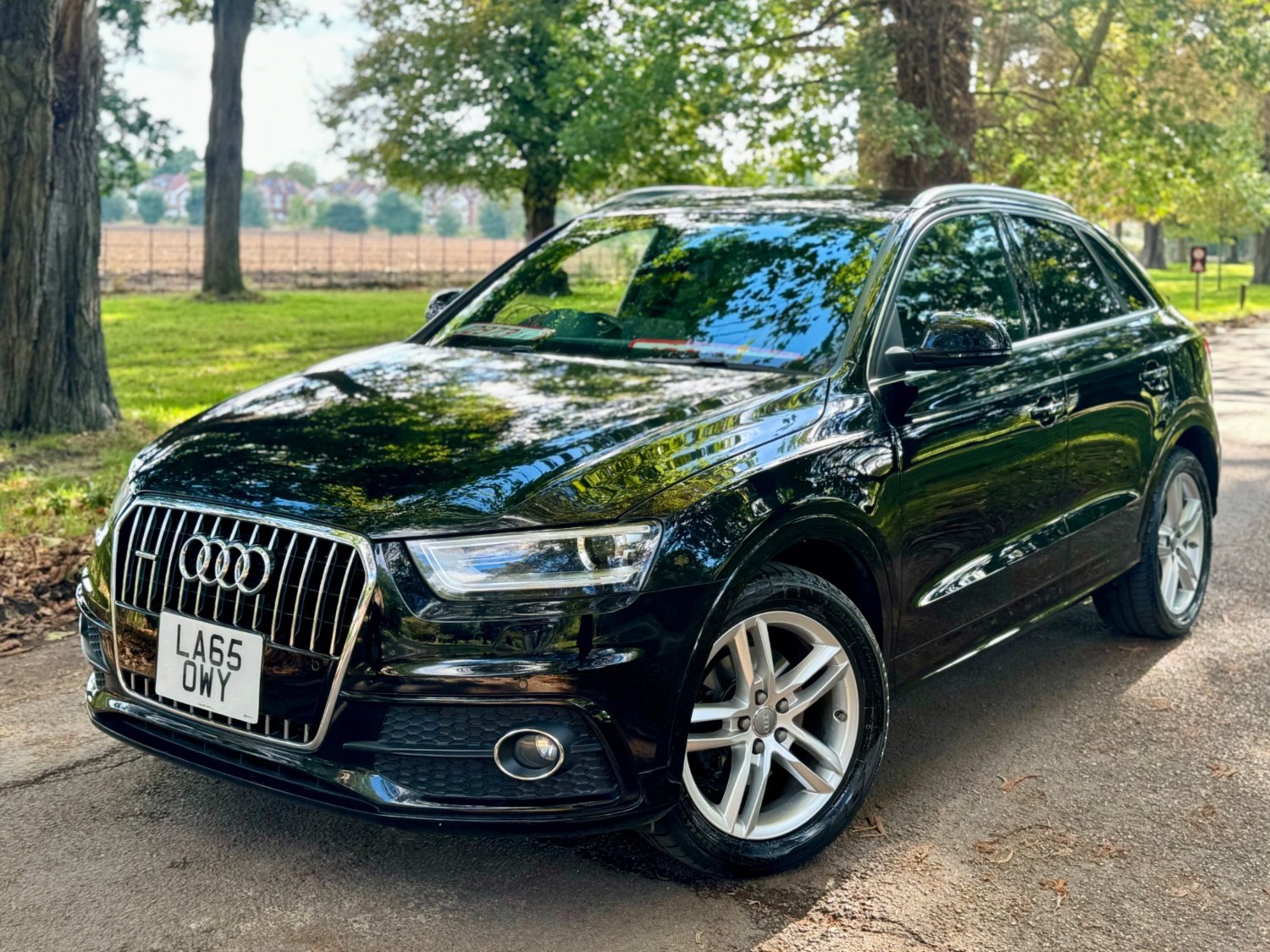 Audi Q3 Listing Image