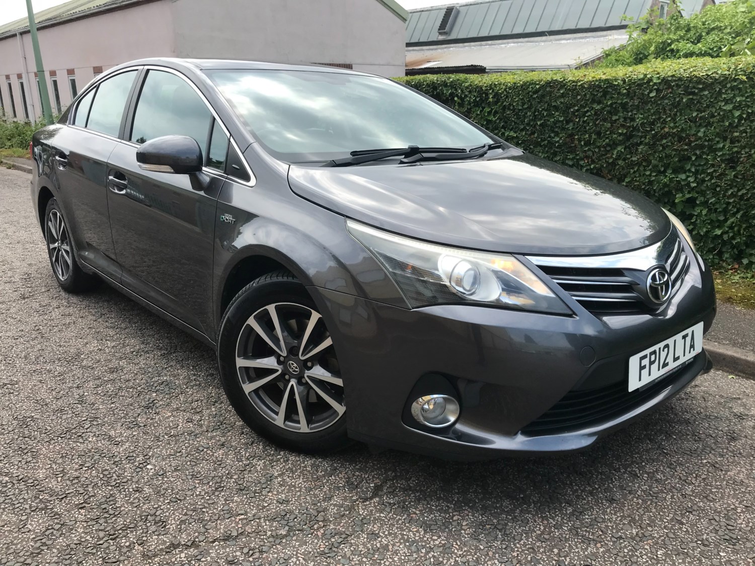 Toyota Avensis Listing Image