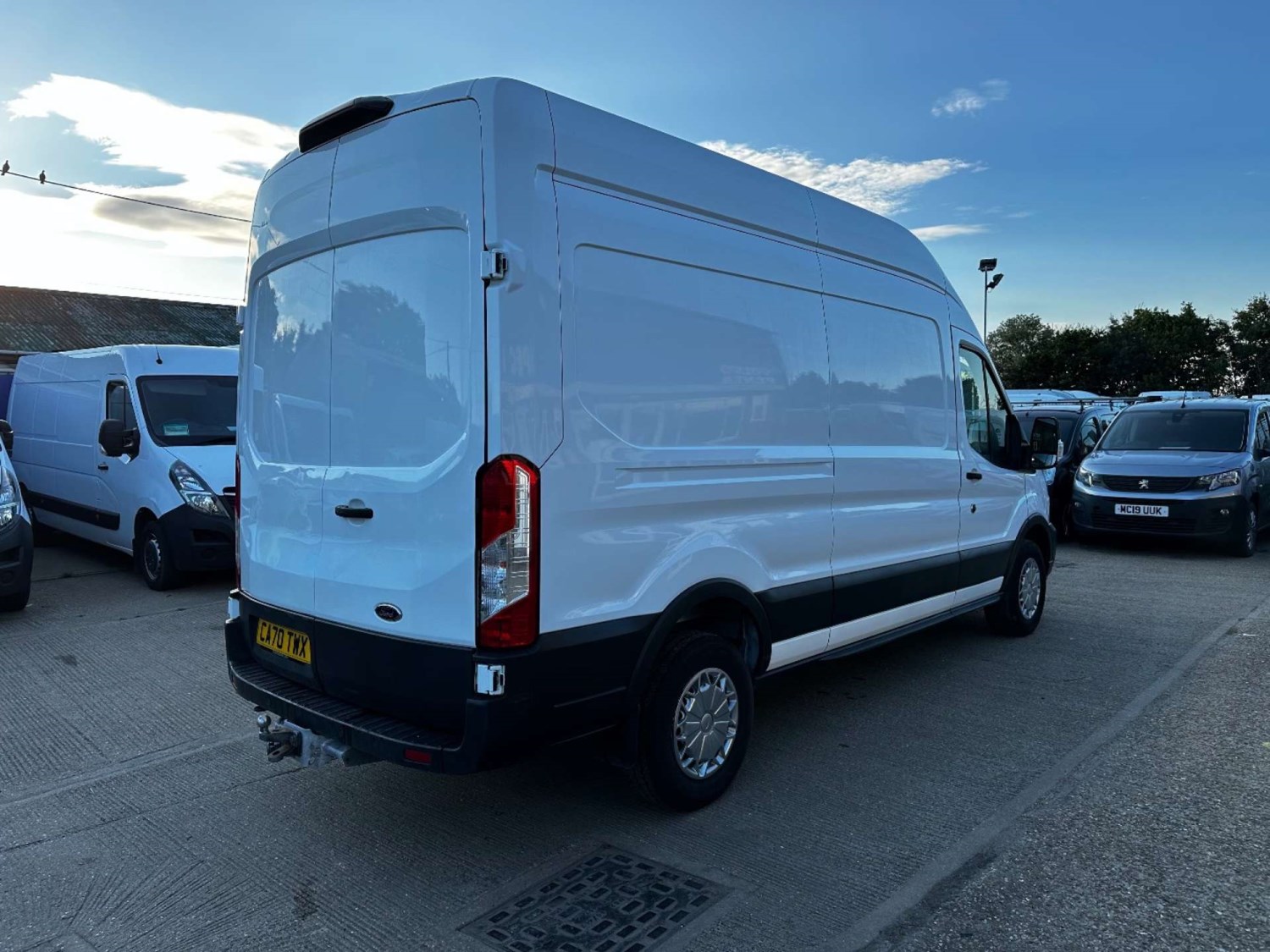 Ford Transit Listing Image