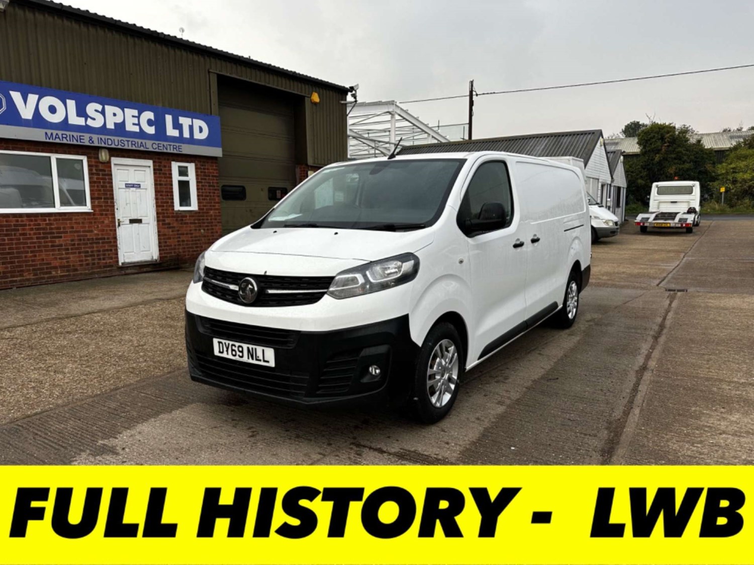 Vauxhall Vivaro Listing Image