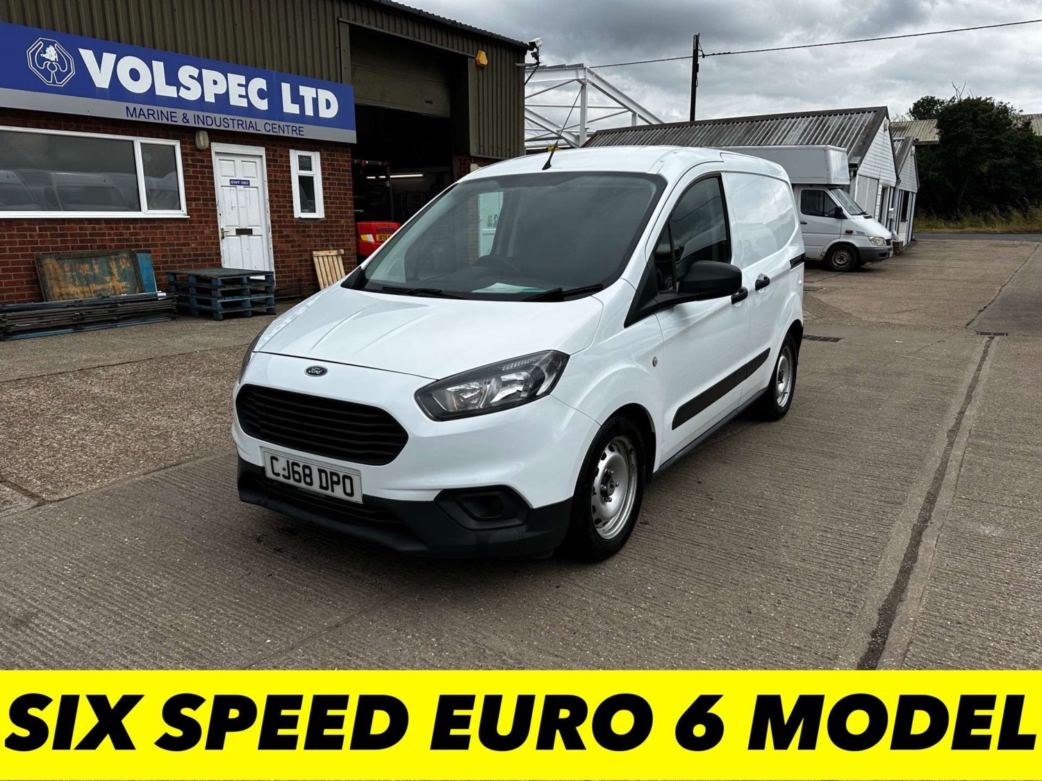 Ford Transit Courier Listing Image