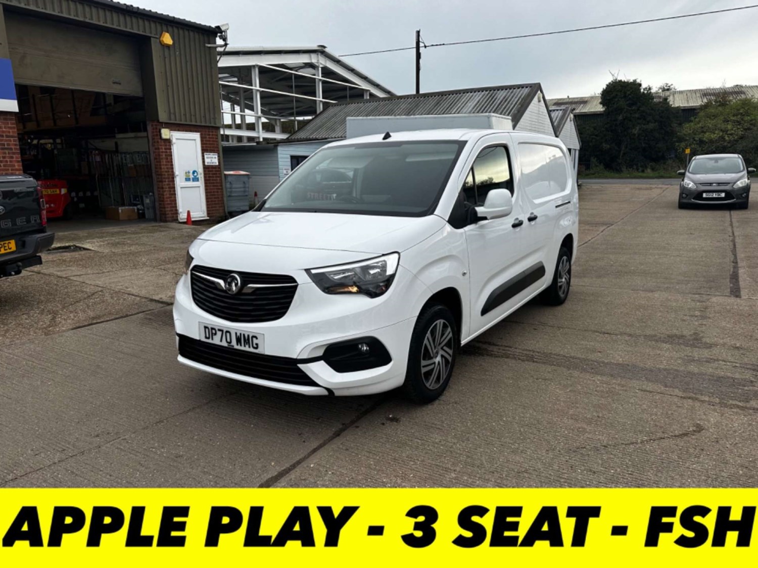 Vauxhall Combo Listing Image