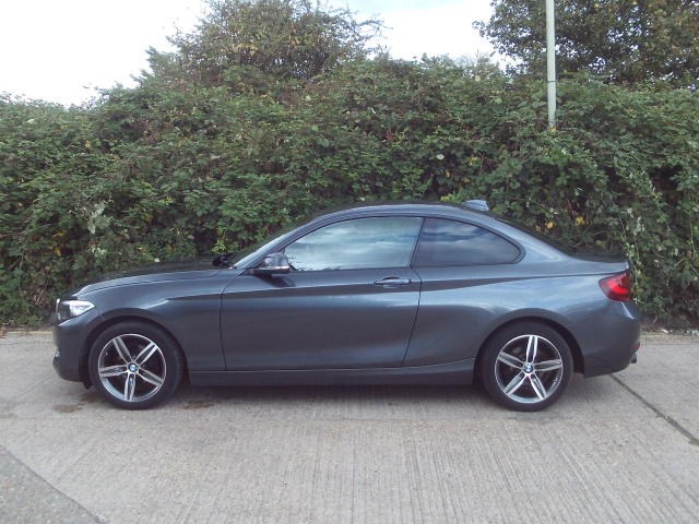 BMW 2 Series Listing Image