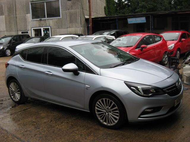 Vauxhall Astra Listing Image