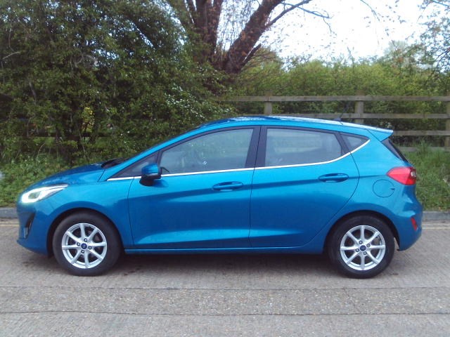 Ford Fiesta Listing Image