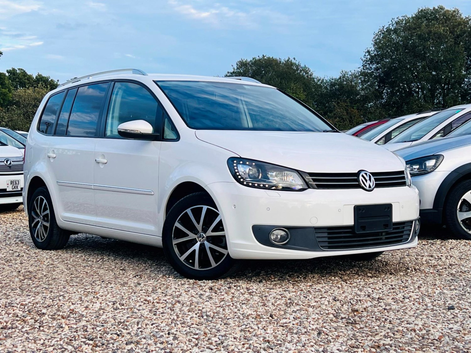 Volkswagen Touran Listing Image