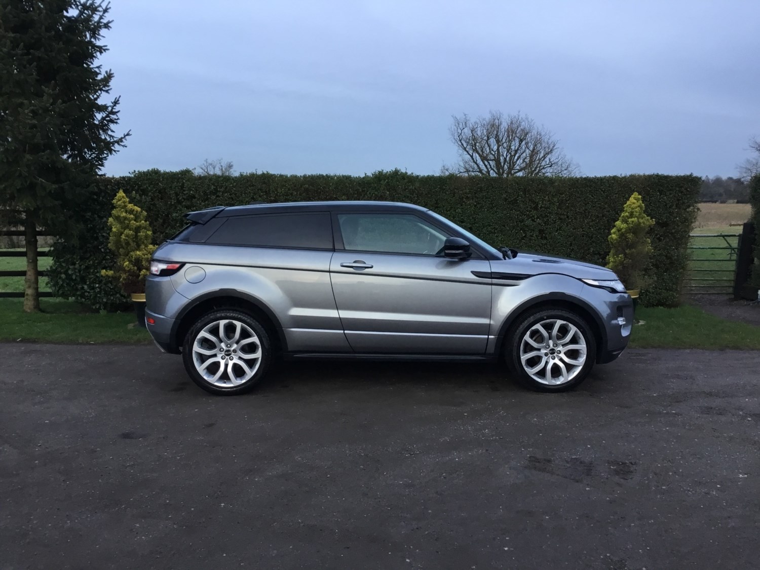 Land Rover Range Rover Evoque Listing Image