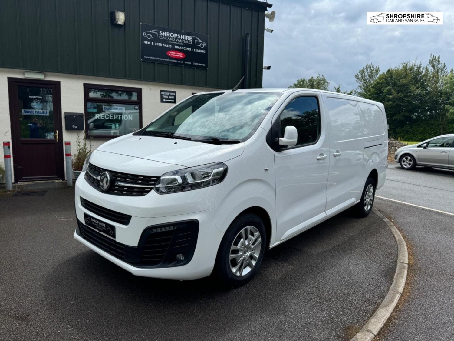 Vauxhall Vivaro Listing Image