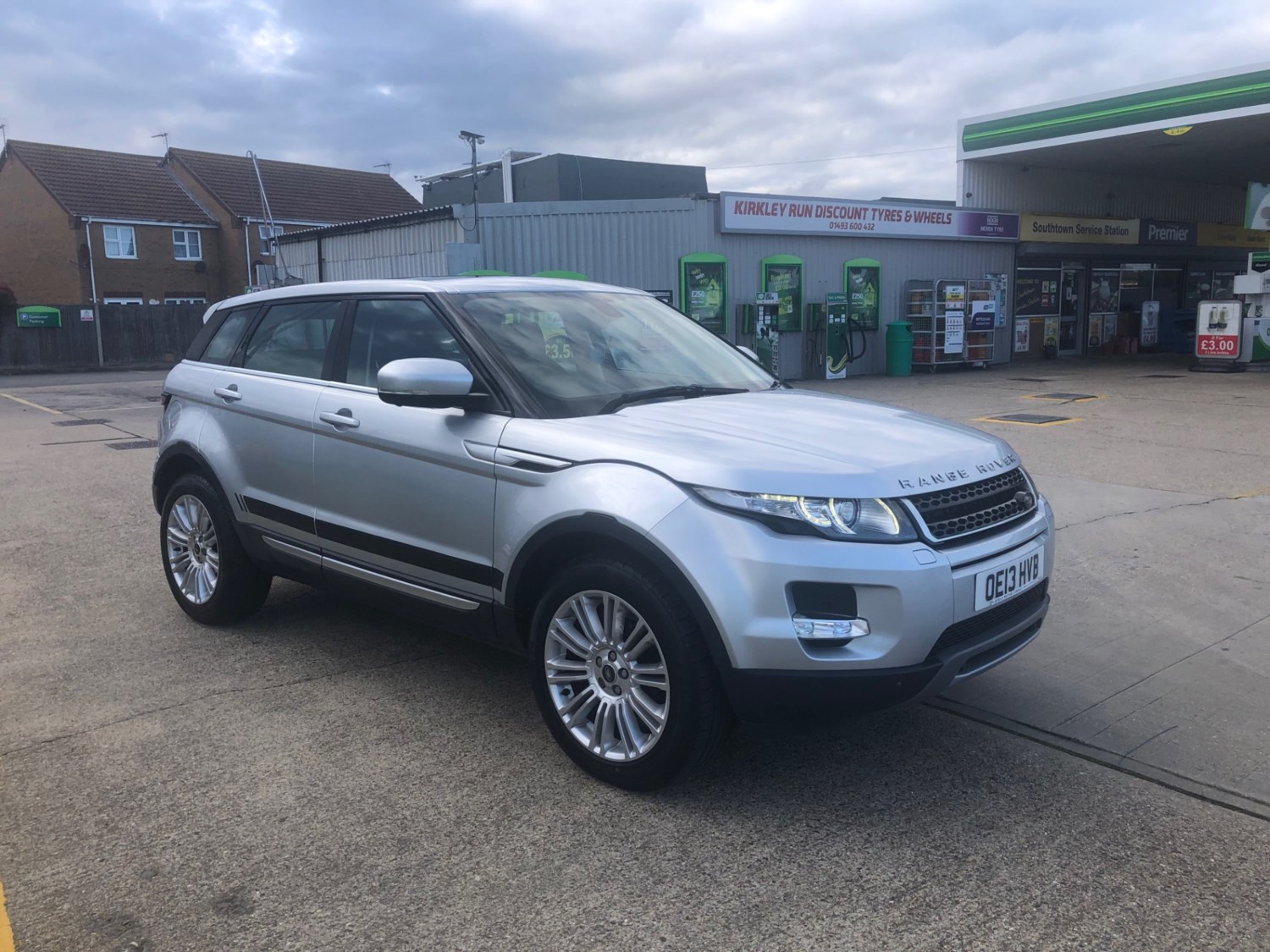 Land Rover Range Rover Evoque Listing Image