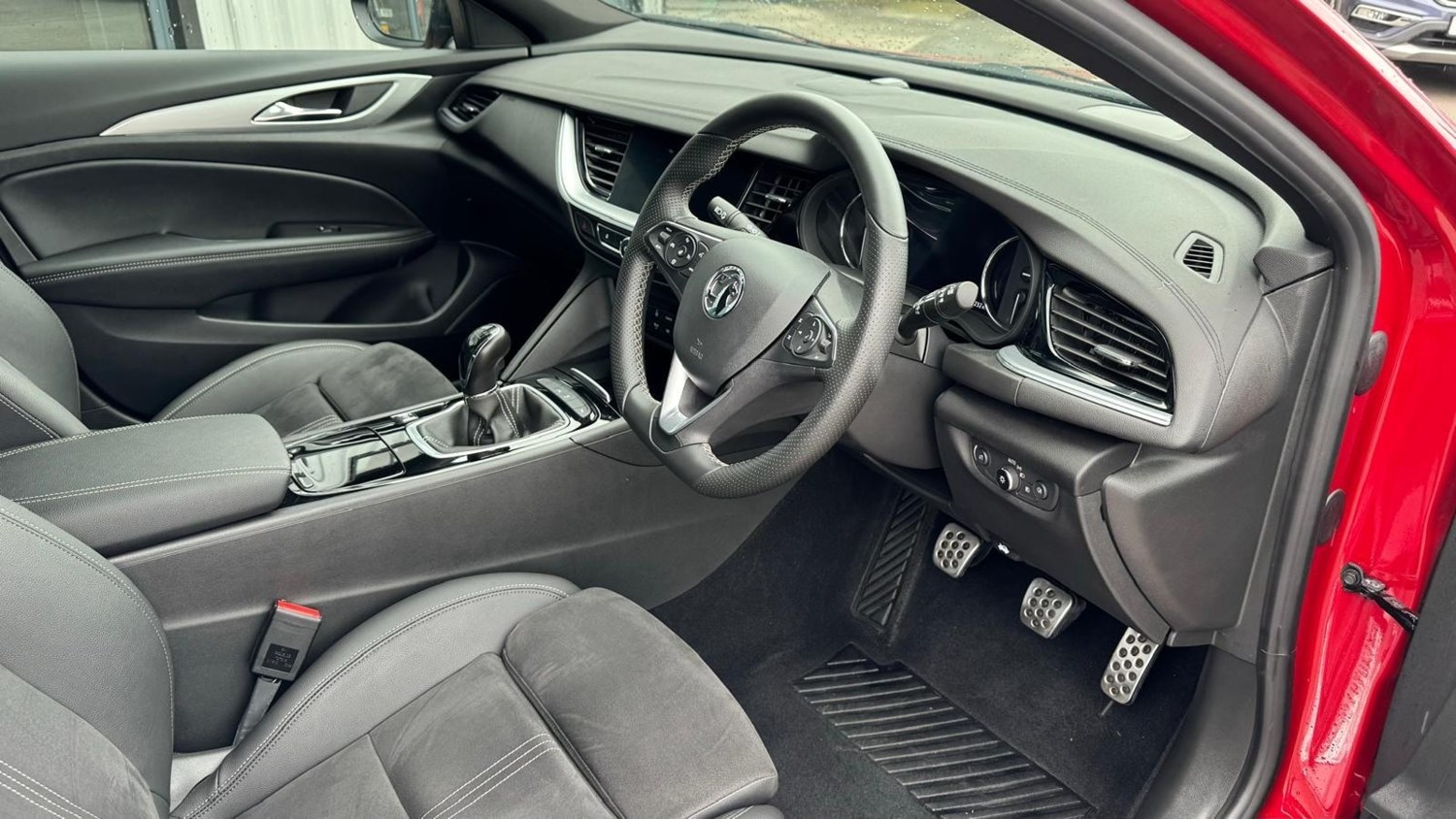 Vauxhall Insignia Listing Image