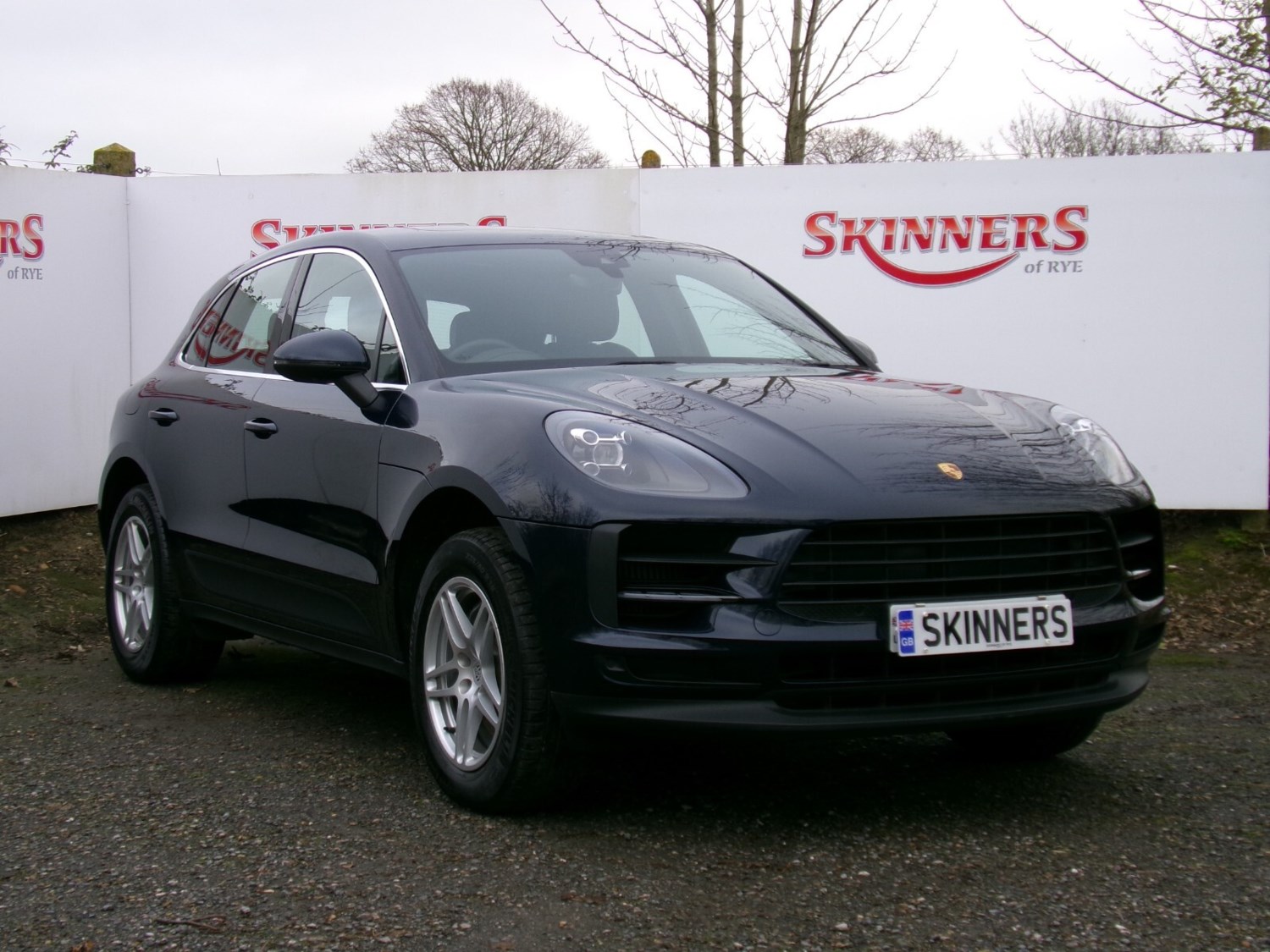 Porsche Macan Listing Image