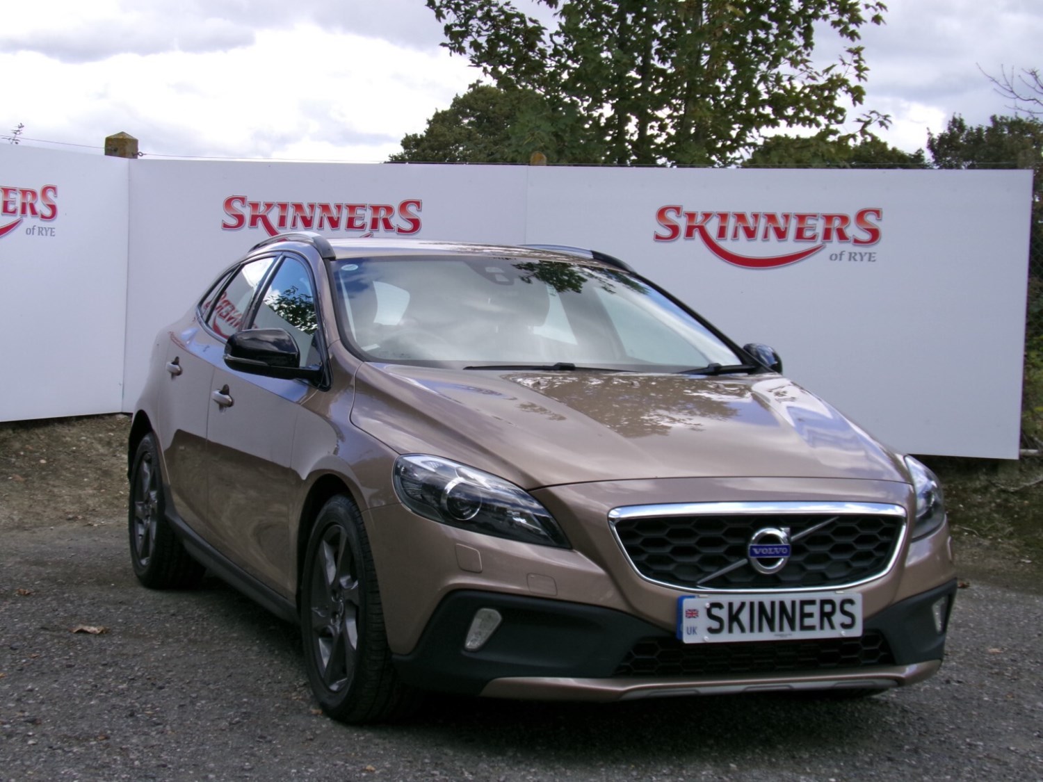 Volvo V40 Listing Image