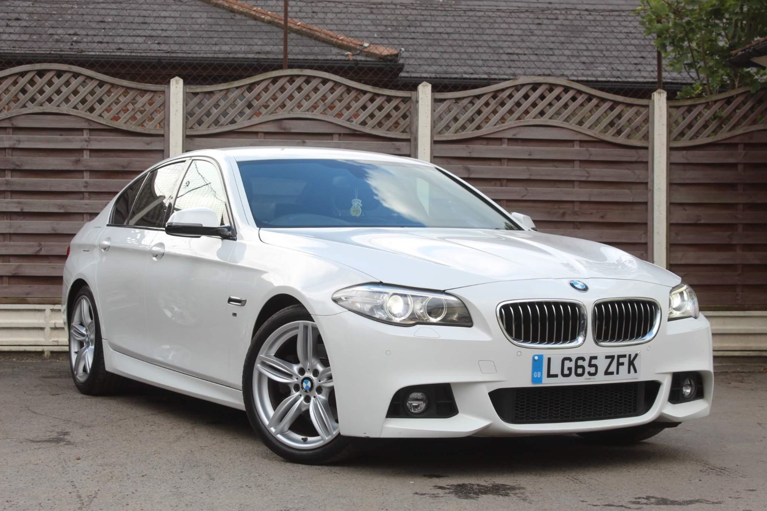 BMW 5 Series Listing Image