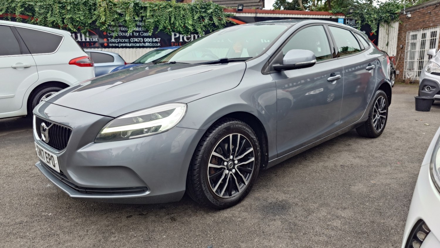 Volvo V40 Listing Image