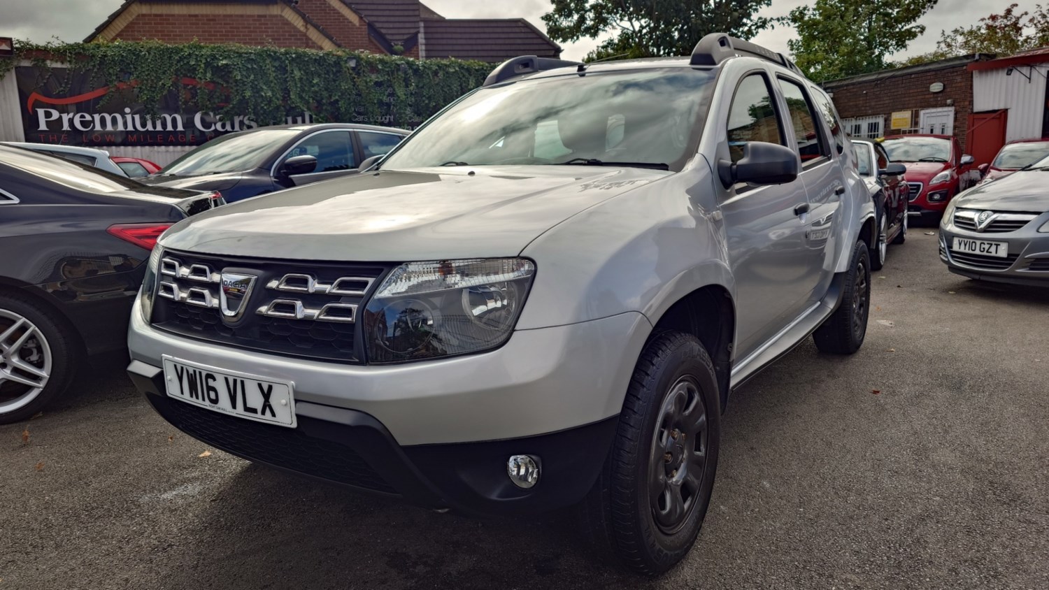 Dacia Duster Listing Image