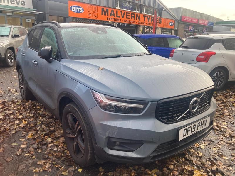 Volvo XC40 Listing Image