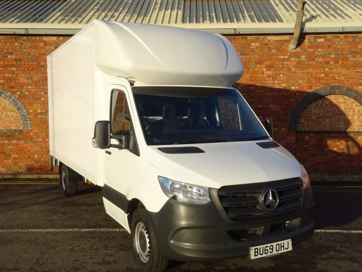 Mercedes-Benz Sprinter Listing Image