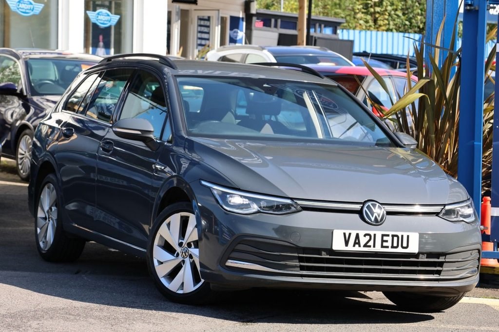 Volkswagen Golf Listing Image