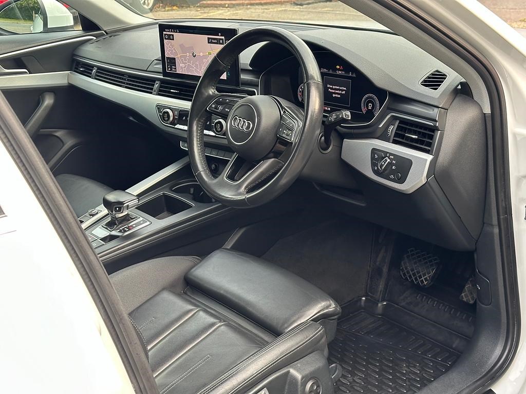 Audi A4 Avant Listing Image