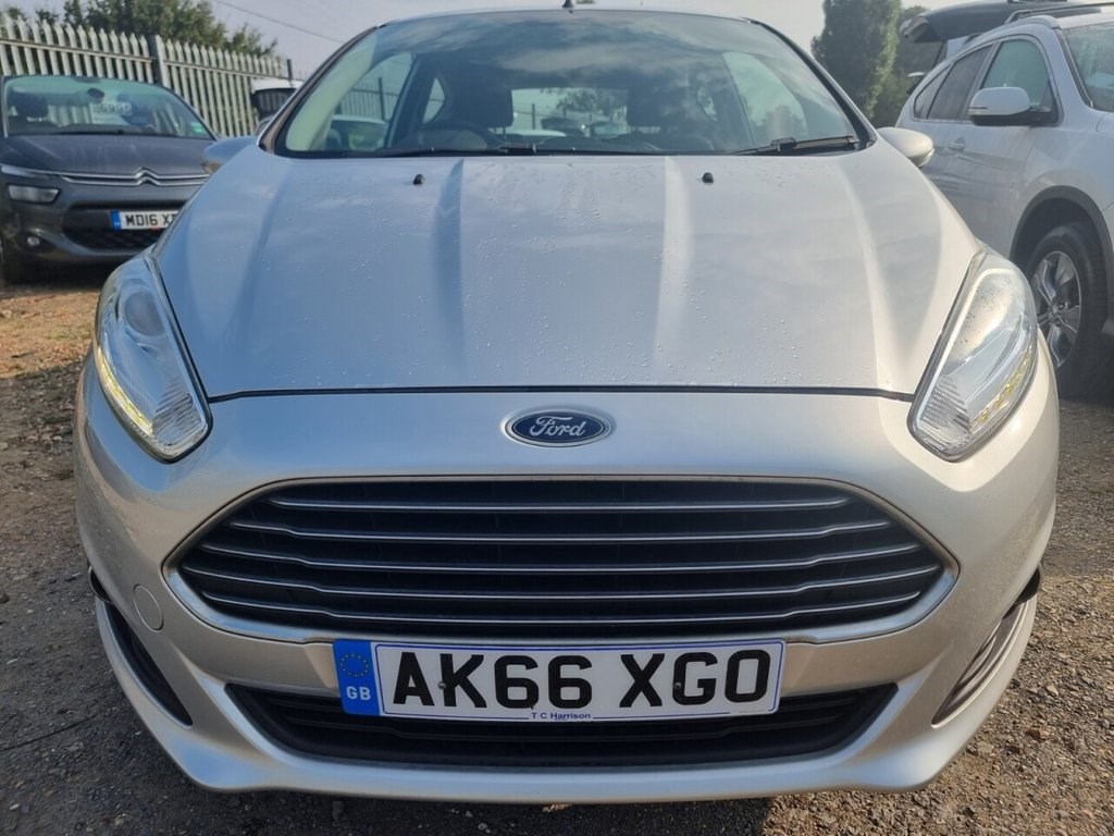 Ford Fiesta Listing Image