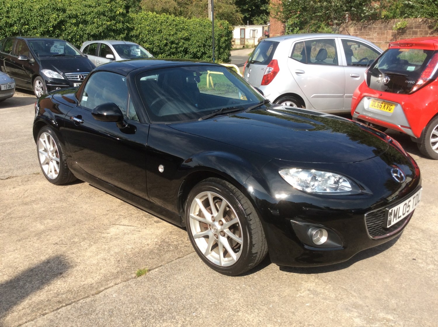 Mazda MX-5 Listing Image