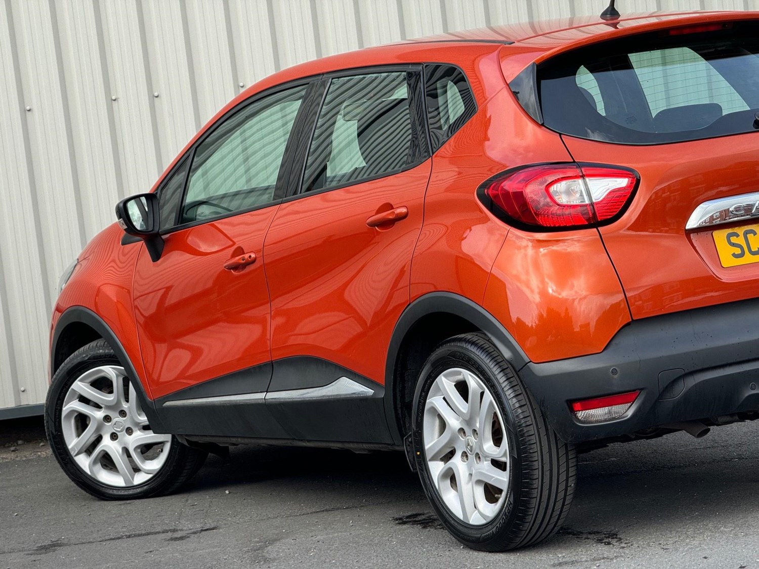 Renault Captur Listing Image