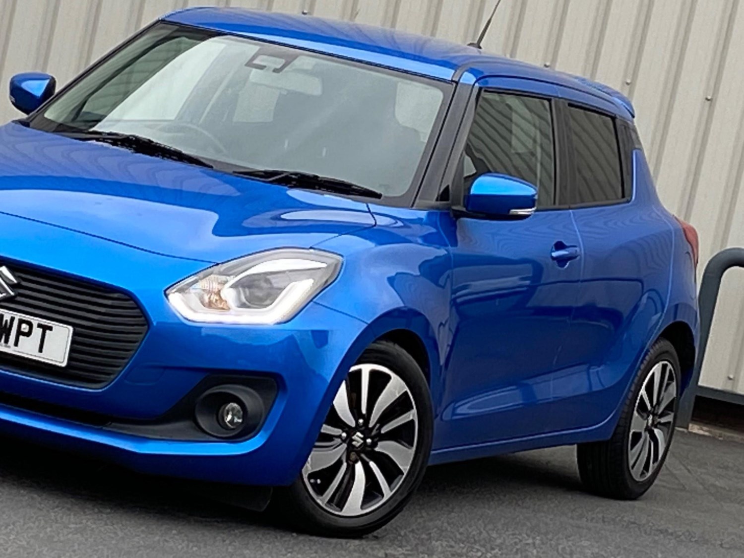 Suzuki Swift Listing Image