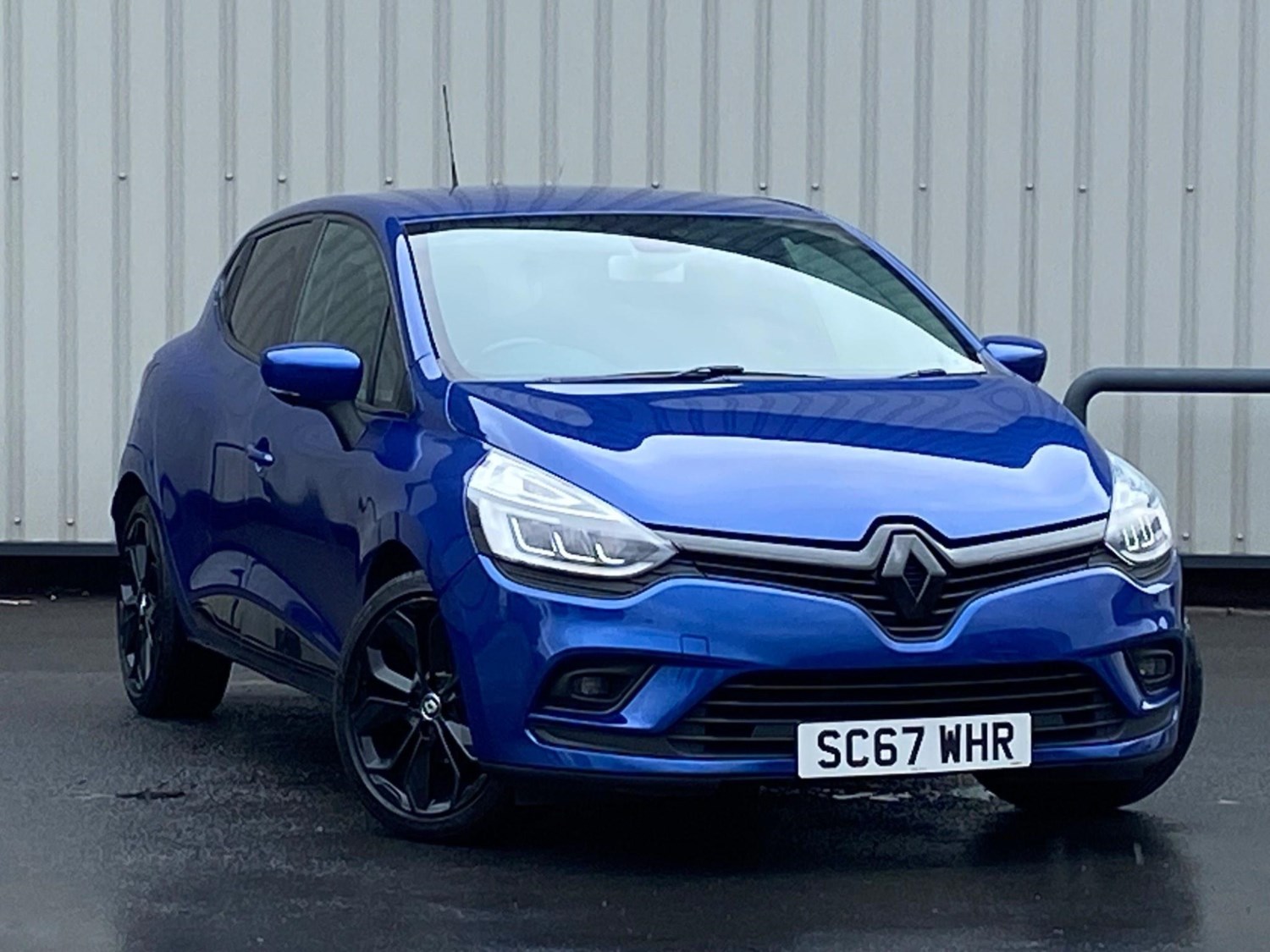 Renault Clio Listing Image