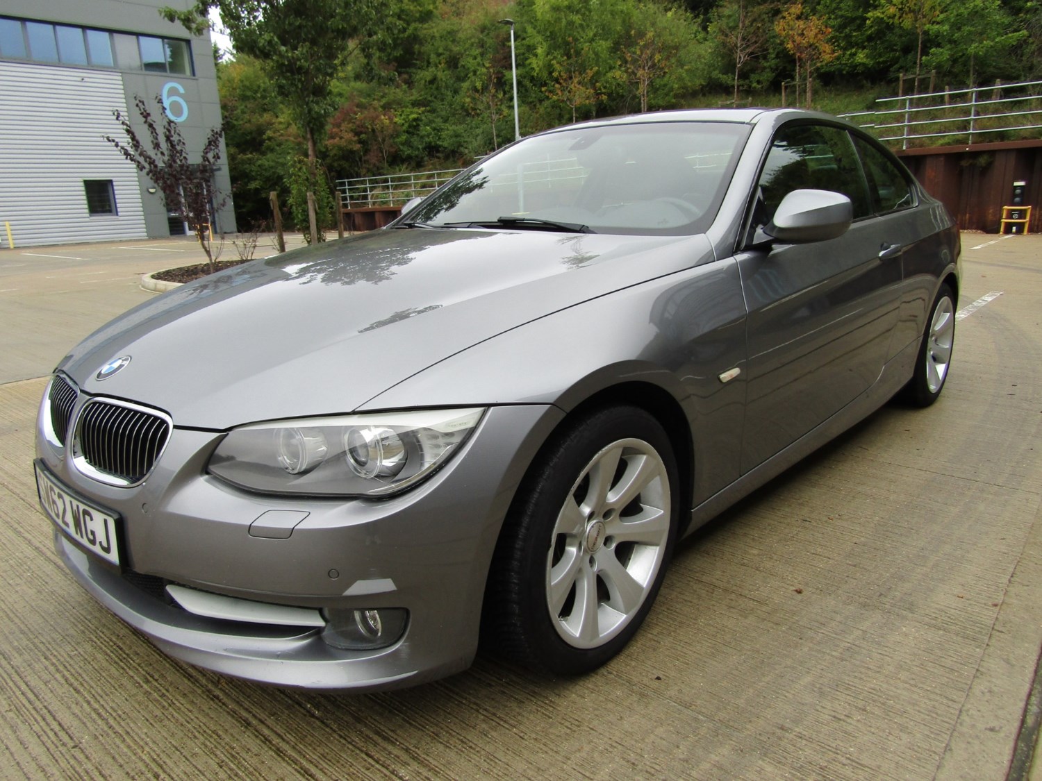 BMW 3 Series Listing Image