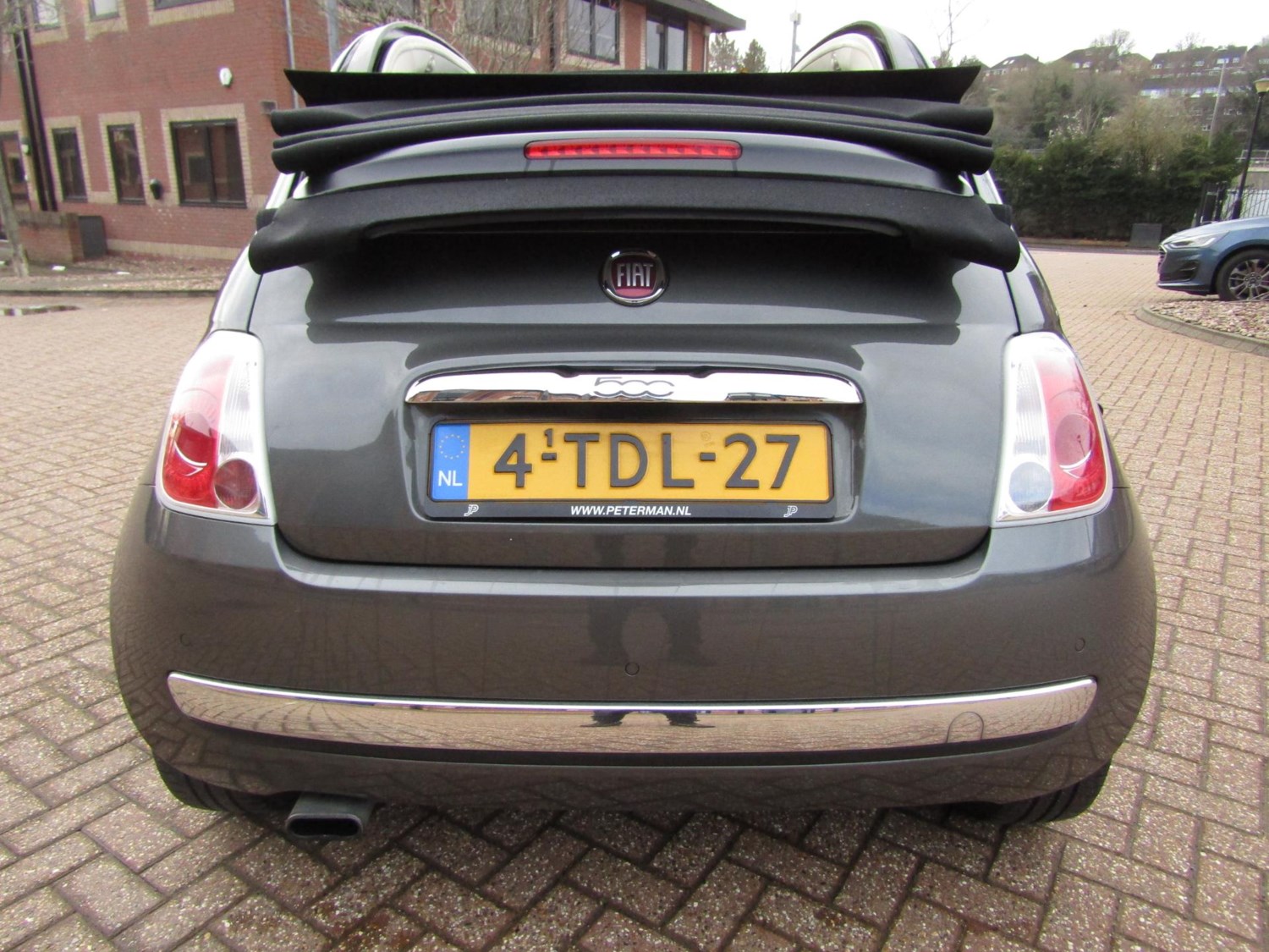 Fiat 500C Listing Image