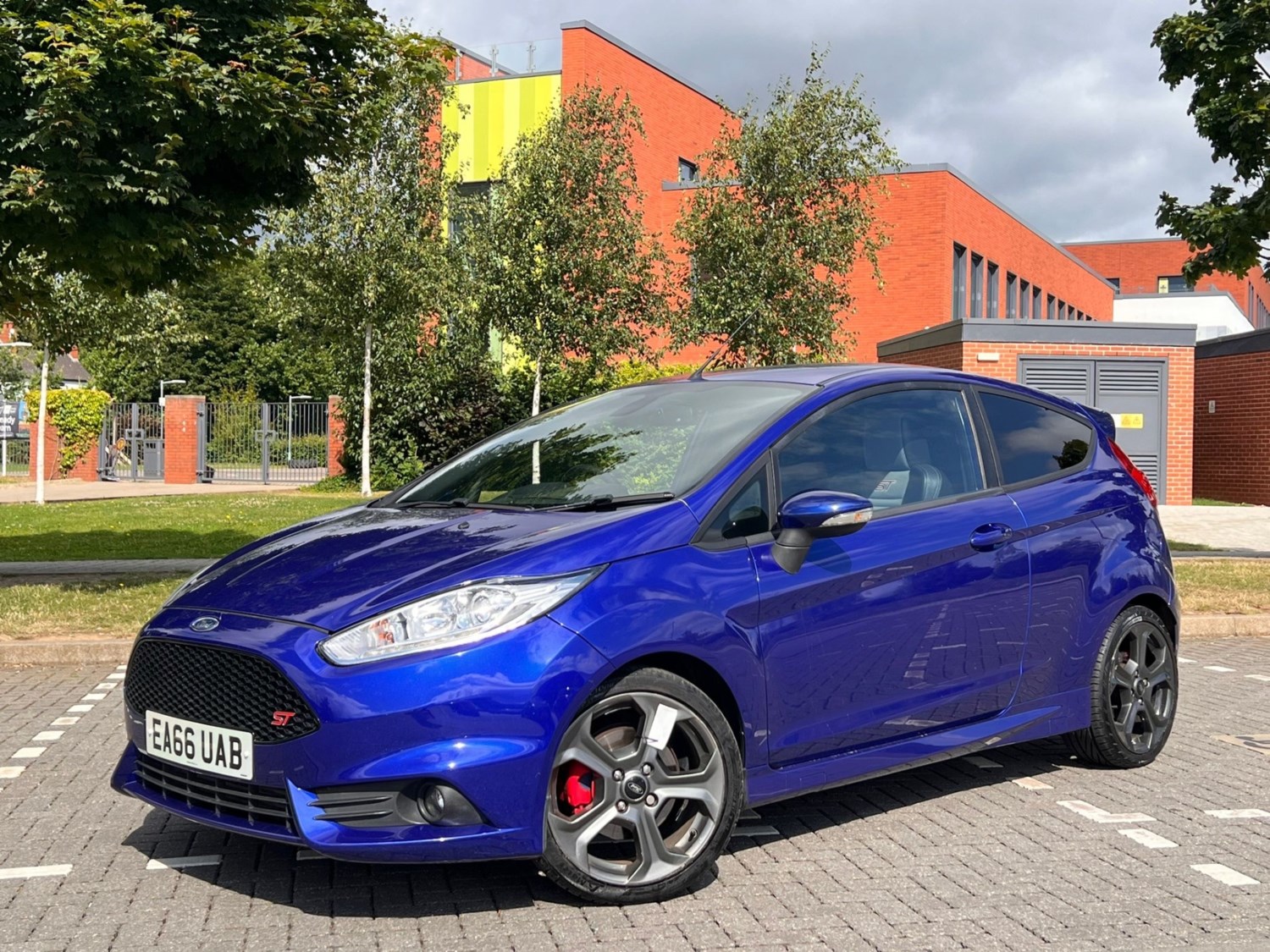 Ford Fiesta Listing Image