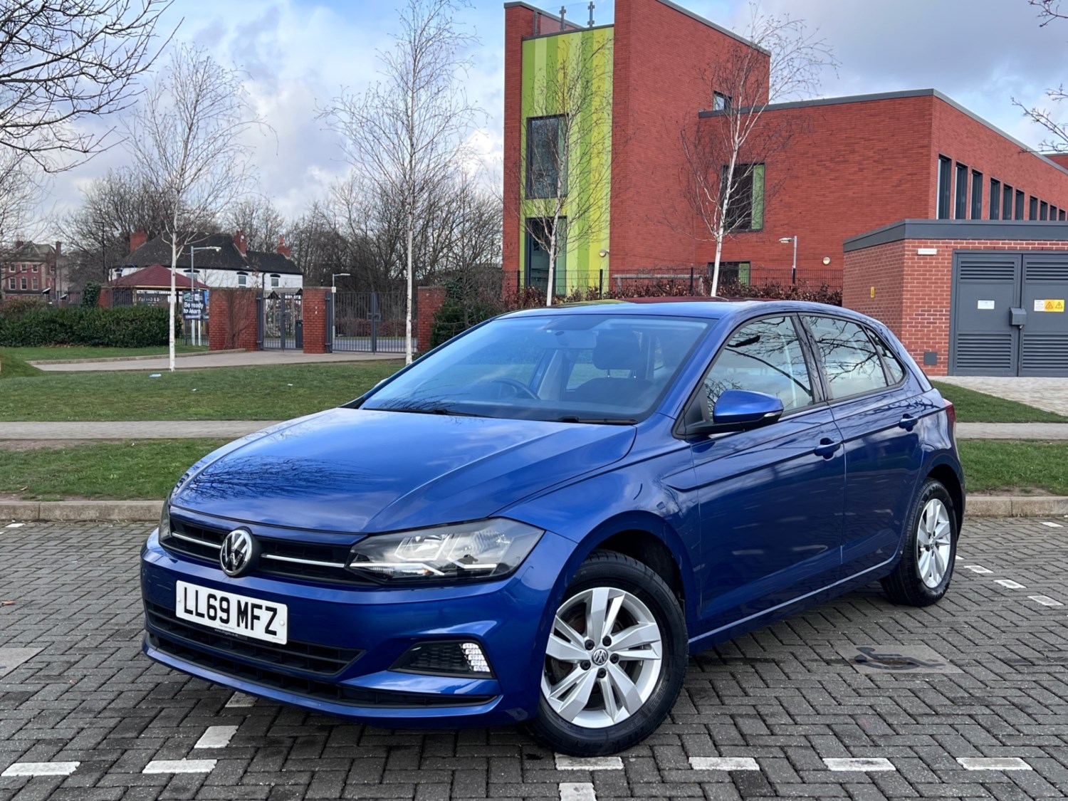 Volkswagen Polo Listing Image