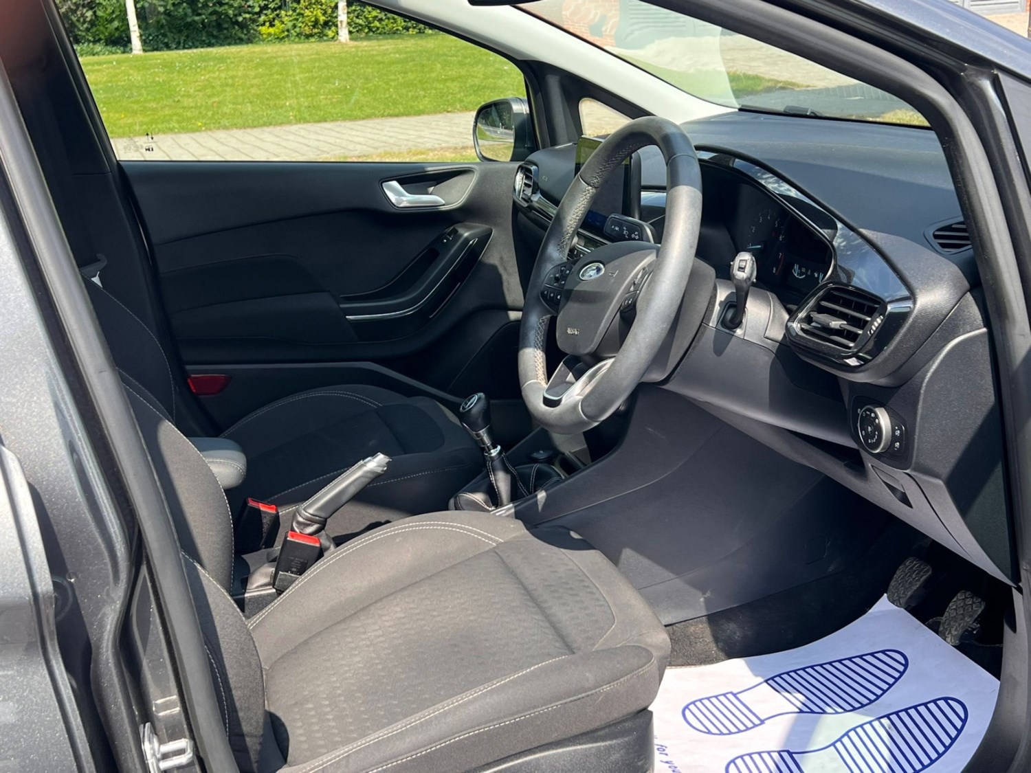 Ford Fiesta Listing Image