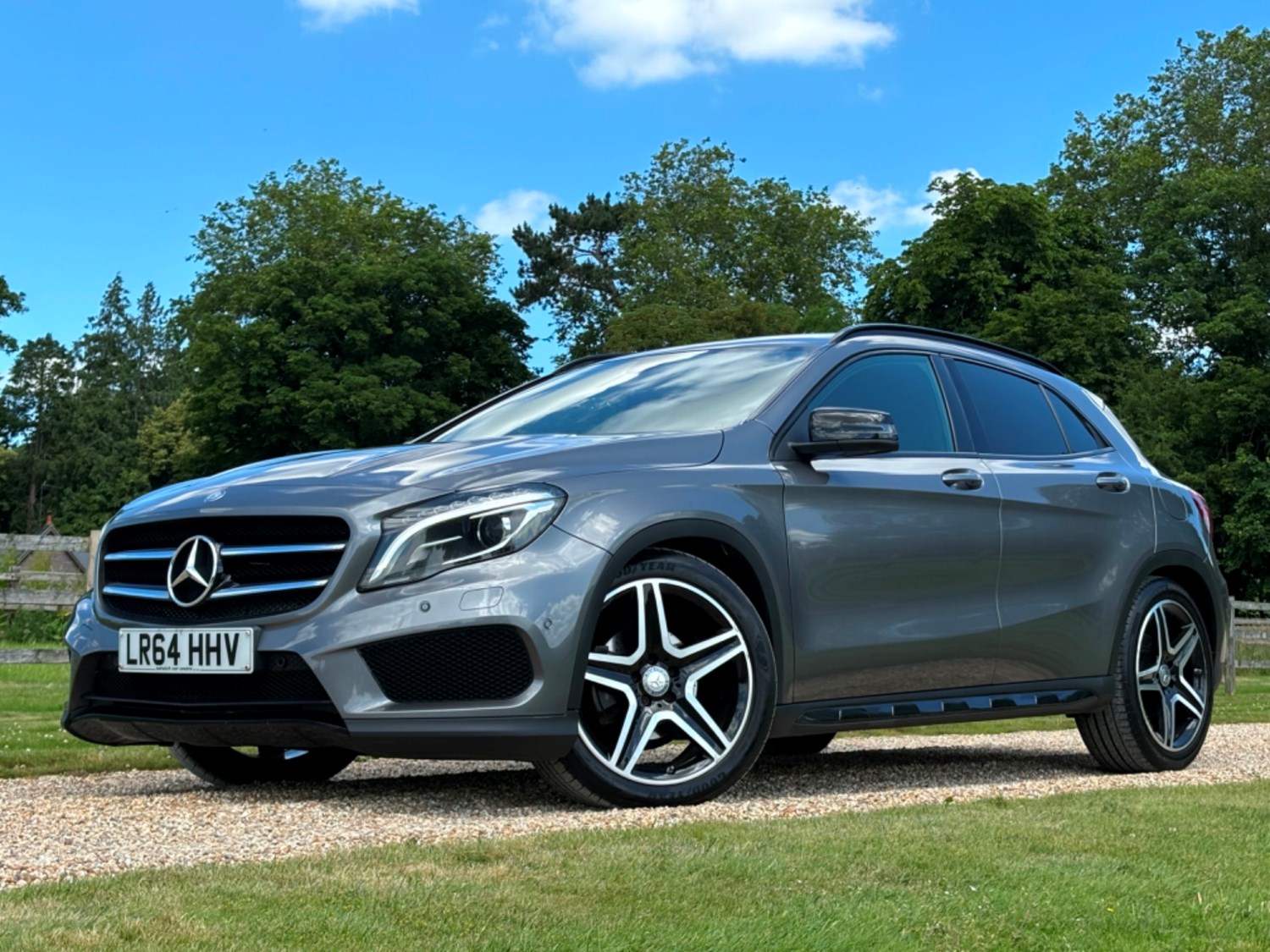 Mercedes-Benz GLA Listing Image