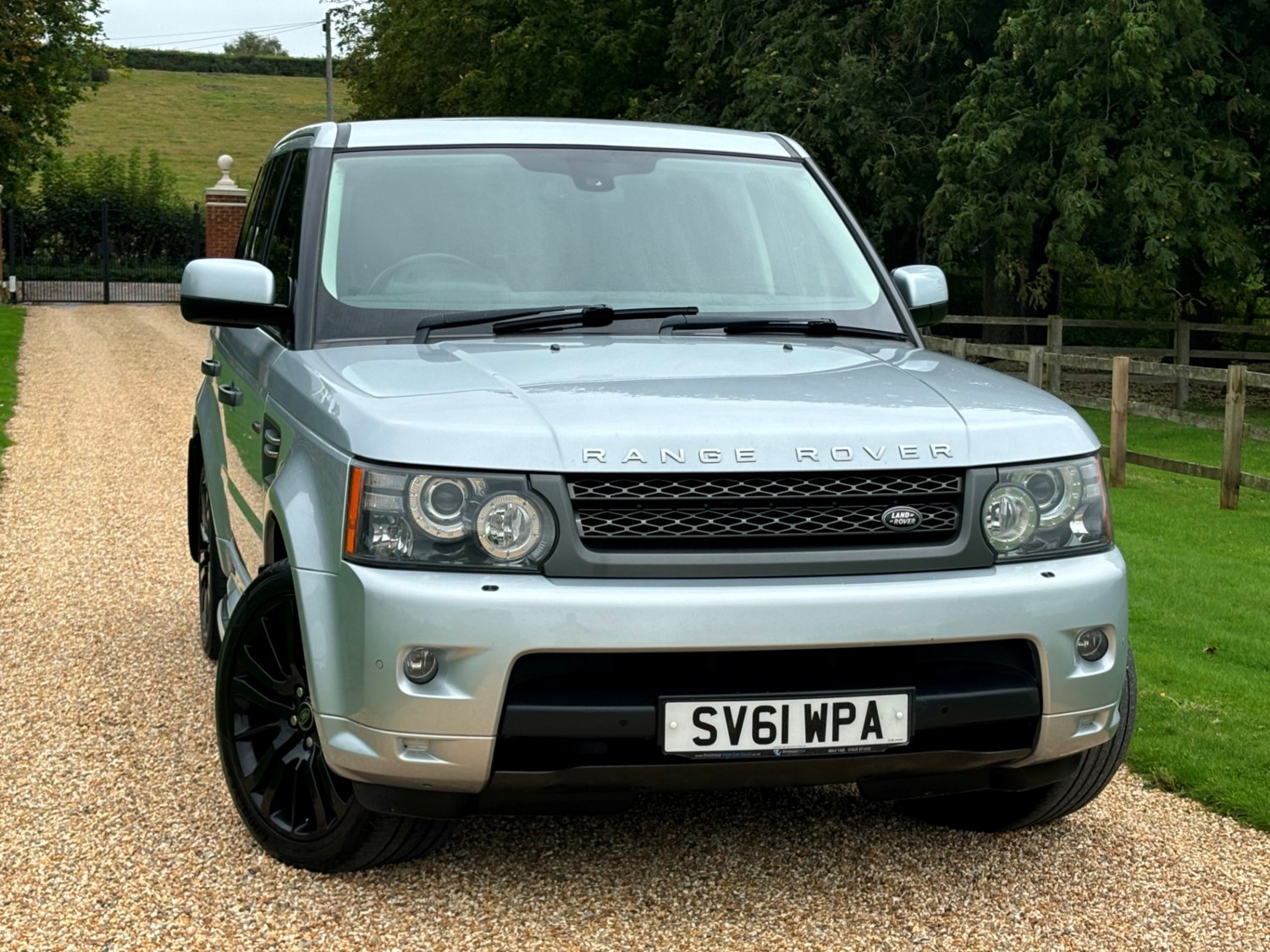 Land Rover Range Rover Sport Listing Image