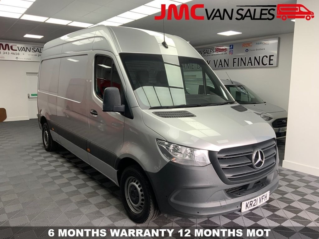 Mercedes-Benz Sprinter Listing Image